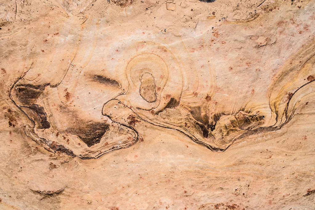 Ancient Navajo Sandstone Humanoid Pattern